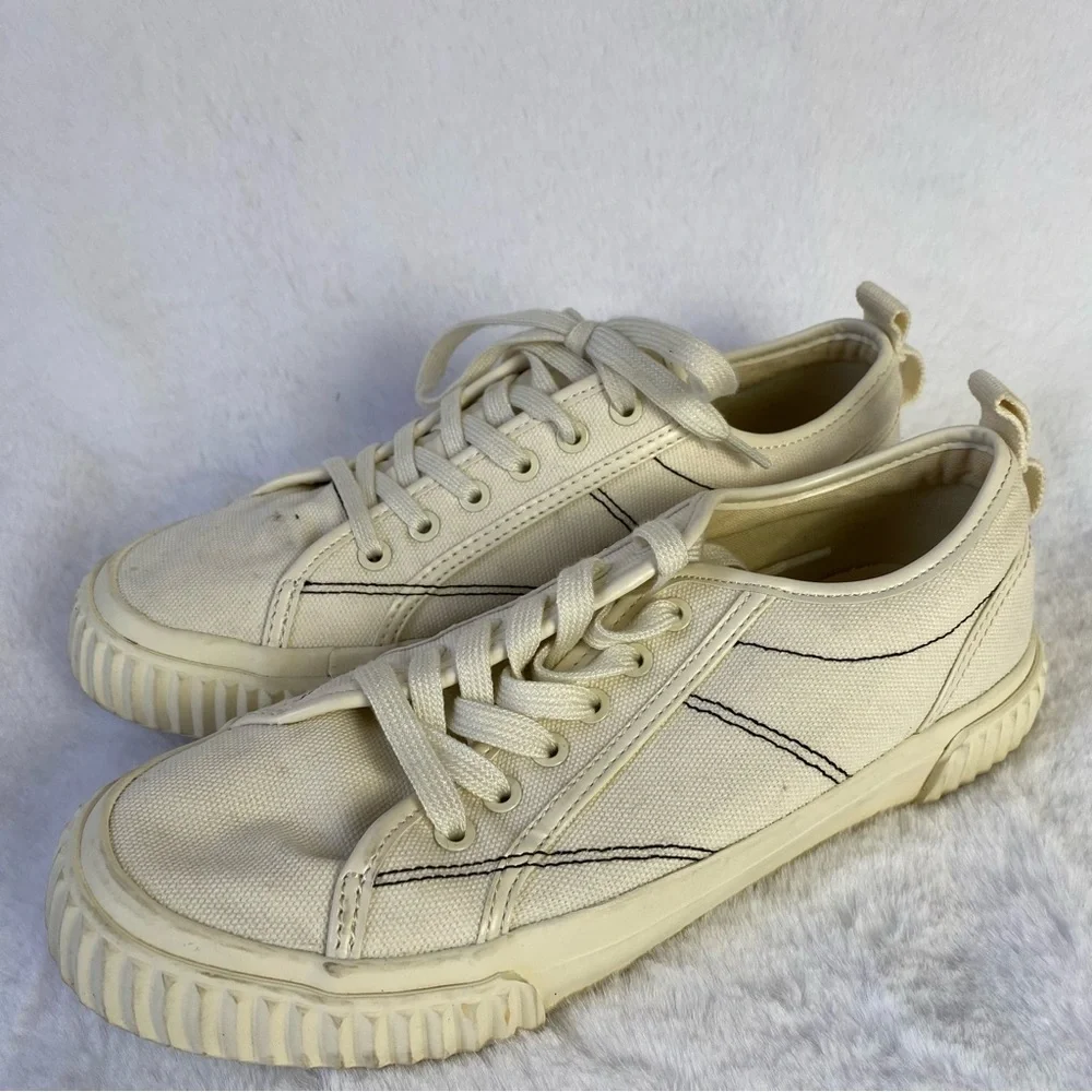 Zara Off White Canvas Aesthetic Sneakers - Picture 4 of 8